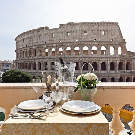 Apartamento View Colosseo From Jacuzzi Exterior foto